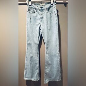 NWOT! Levi’s 726 Flare Jeans | Size 29 |
